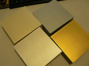 PAPIER DO ORIGAMI 11X11 PERŁOWY BIAŁY 250 SZT. 120G.